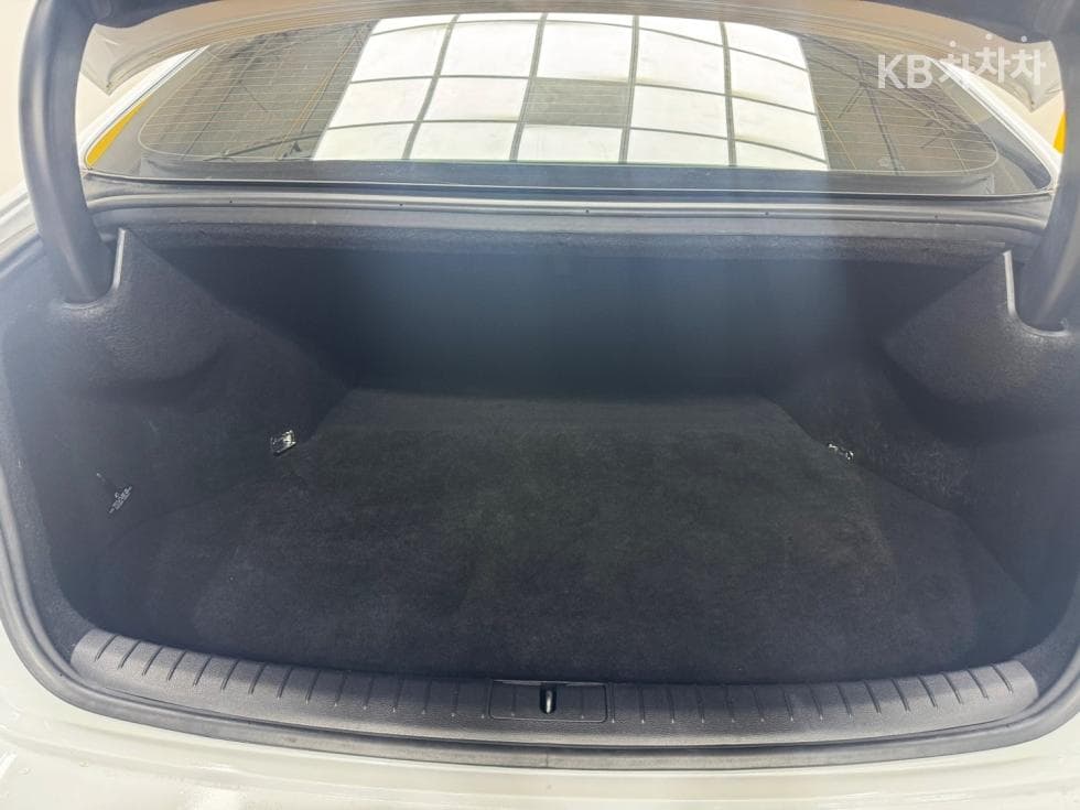 Hyundai GenesisDHG330 Modern - 6