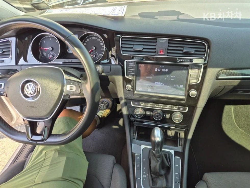 Volkswagen Голф2.0 Турбо Дизел Инжекция MK7 - 10