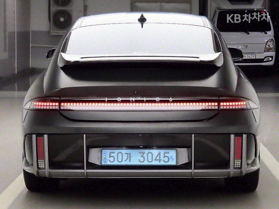 Hyundai IONIQ 6(CE)Long Range AWD Prestige - 3