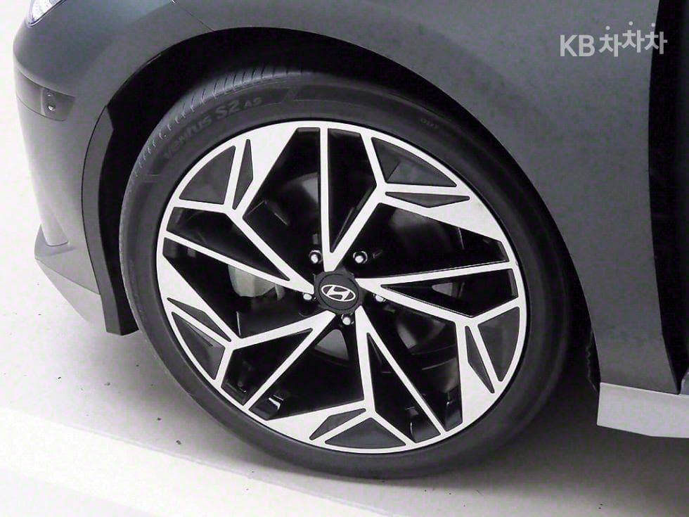 Hyundai IONIQ 6(CE)Long Range AWD Prestige - 19