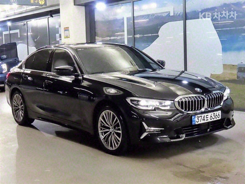 BMW 3 Series (G20) 320i M Sport - Image 1
