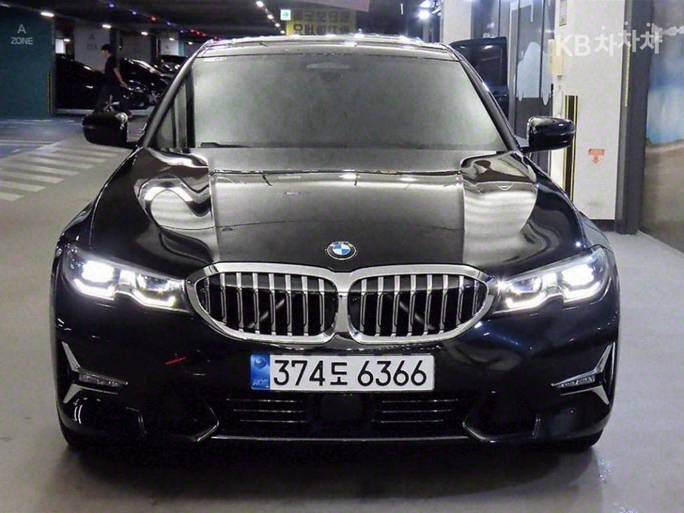 BMW 3 Series (G20)320i M Sport - 2