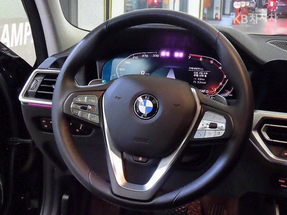BMW 3 Series (G20)320i M Sport - 8