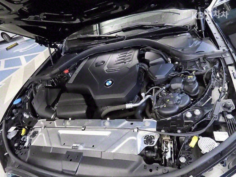 BMW 3 Series (G20)320i M Sport - 19
