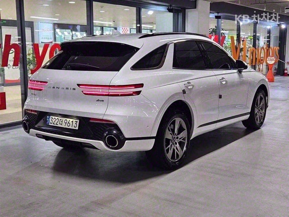 Genesis GV70Gasoline 2.5T AWD - 4