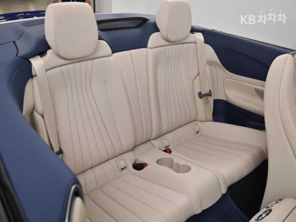 Mercedes-Benz E-Клас (W213)E450 4MATIC Carbriolet Стандартен - 12