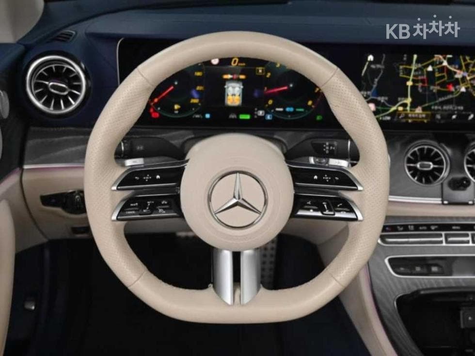 Mercedes-Benz E-Клас (W213)E450 4MATIC Carbriolet Стандартен - 13