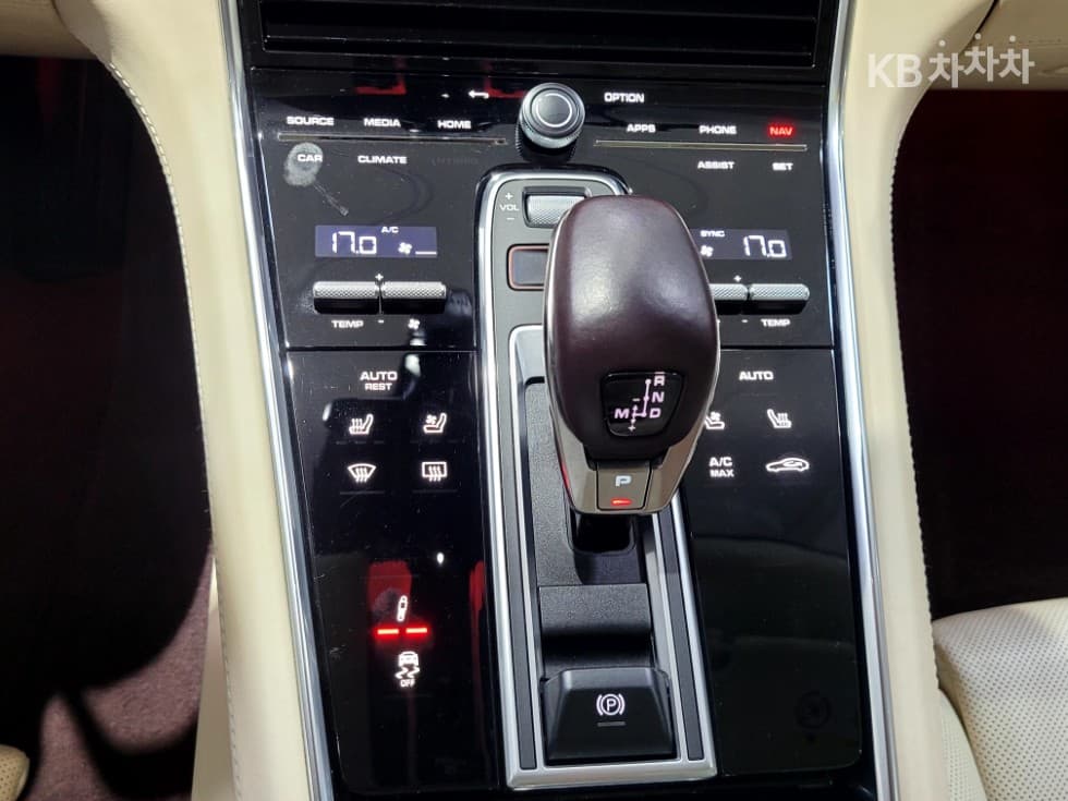 Porsche 파나메라 (971)2.9 4 Executive - 18