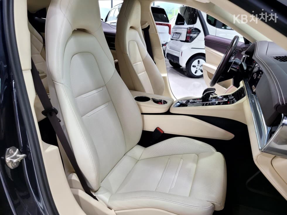 Porsche 파나메라 (971)2.9 4 Executive - 24