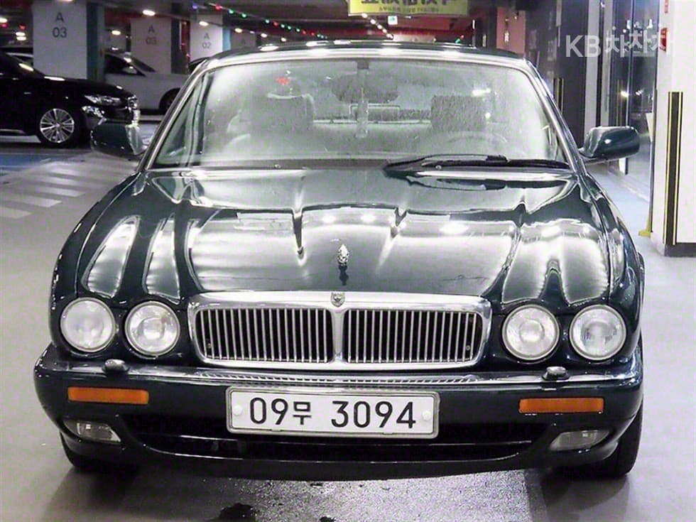Jaguar XJ-63.2 - 2