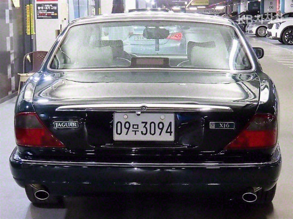 Jaguar XJ-63.2 - 5