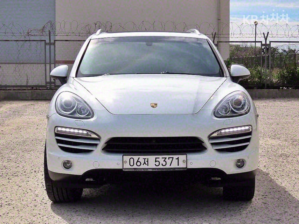 Porsche New Cayenne (958) 3.0 Diesel 958 - Image 1