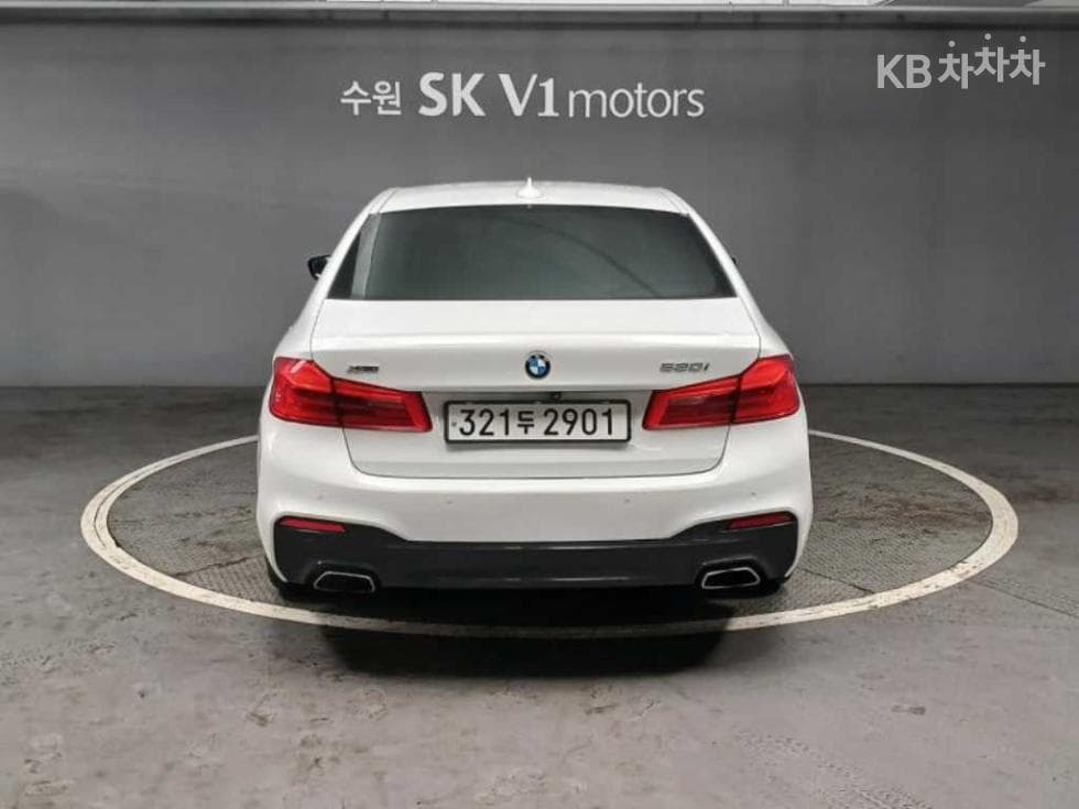 BMW 올New5 Series (G30)530i M Sport Plus - 2