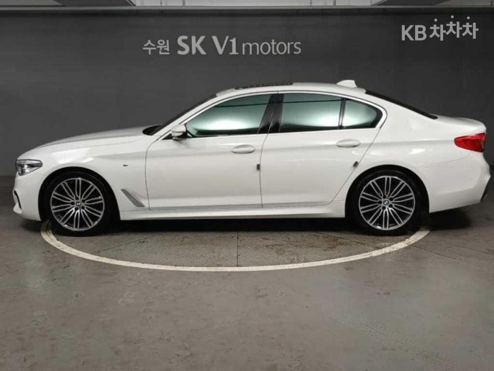 BMW 올New5 Series (G30)530i M Sport Plus - 3