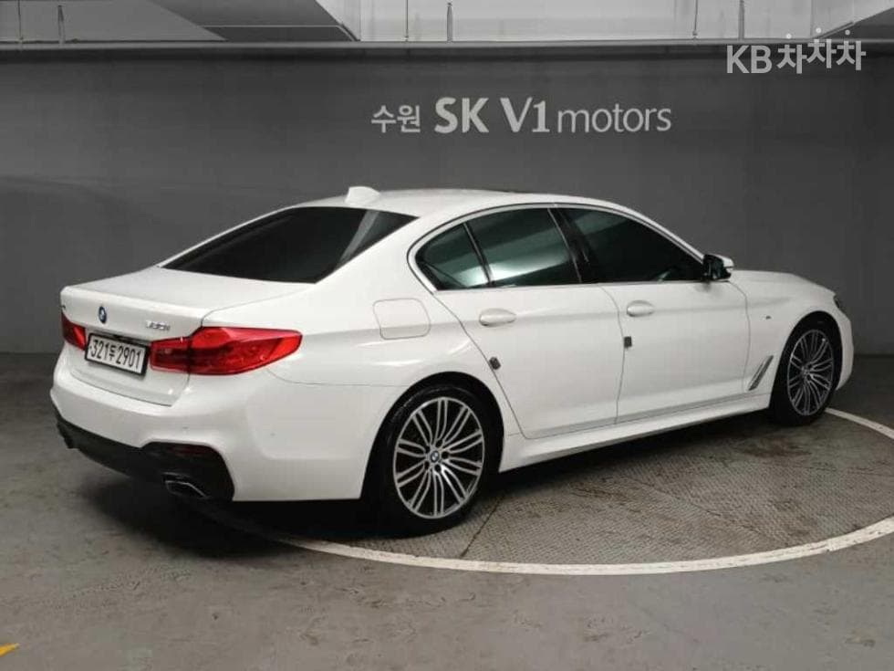 BMW 올New5 Series (G30)530i M Sport Plus - 4