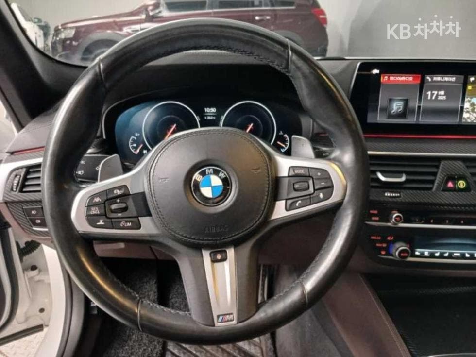 BMW 올New5 Series (G30)530i M Sport Plus - 11