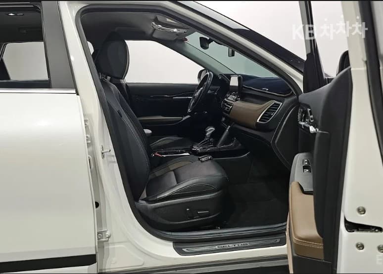 Киа Seltos1.6 Бензин Турбо 2WD Signature - 11