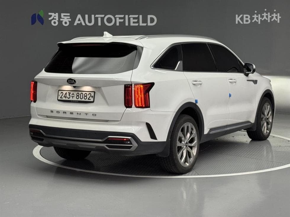 Киа Sorento 4-то поколение2.2 Дизел 2WD Signature - 5