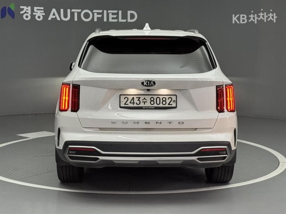 Киа Sorento 4-то поколение2.2 Дизел 2WD Signature - 6