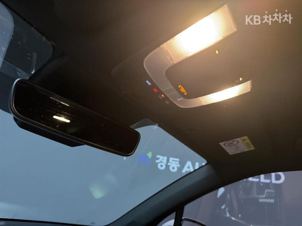 Киа Sorento 4-то поколение2.2 Дизел 2WD Signature - 16