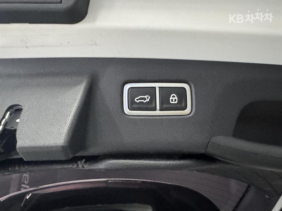 Киа Sorento 4-то поколение2.2 Дизел 2WD Signature - 18