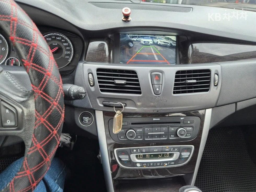 Рено Корея НовSM5 플래티넘LE Стандартен - 12