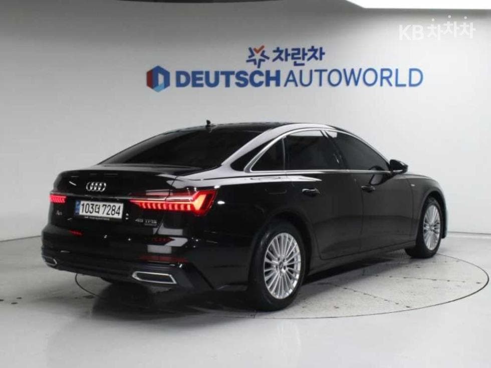 아우디 A6(C8) 45 TFSI Quattro Premium - Image 2