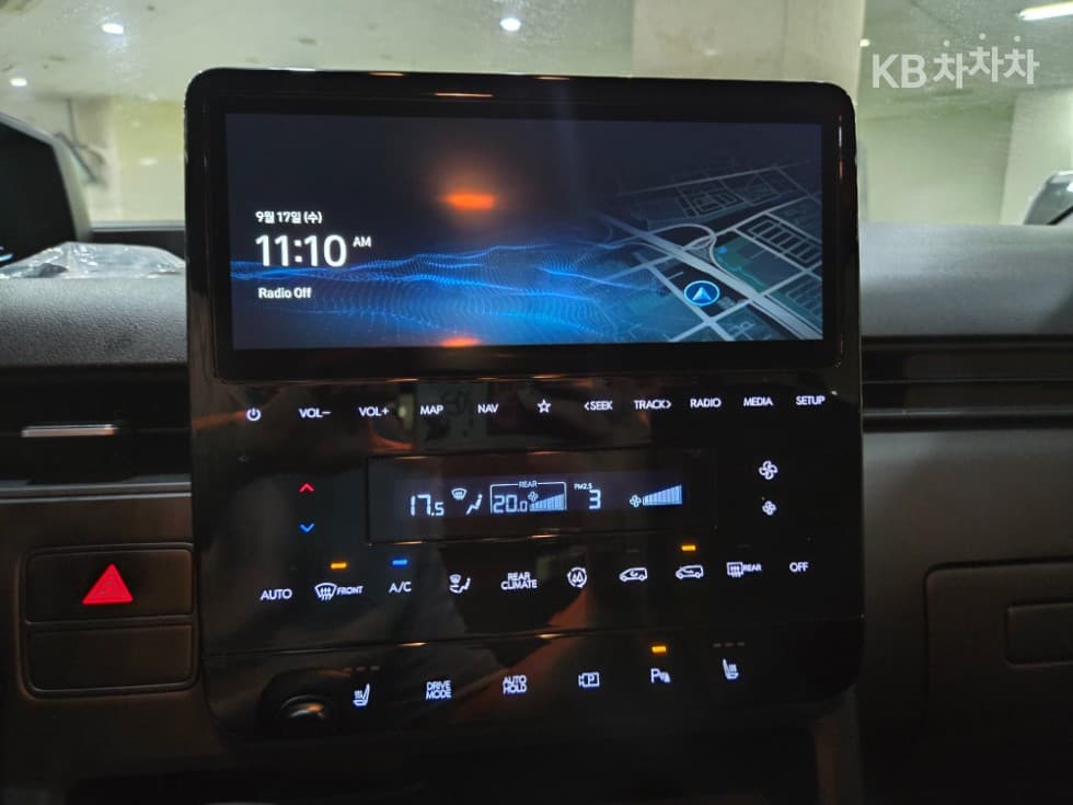 Хюндай Staria2.2 Турер 11 AWD Modern - 12