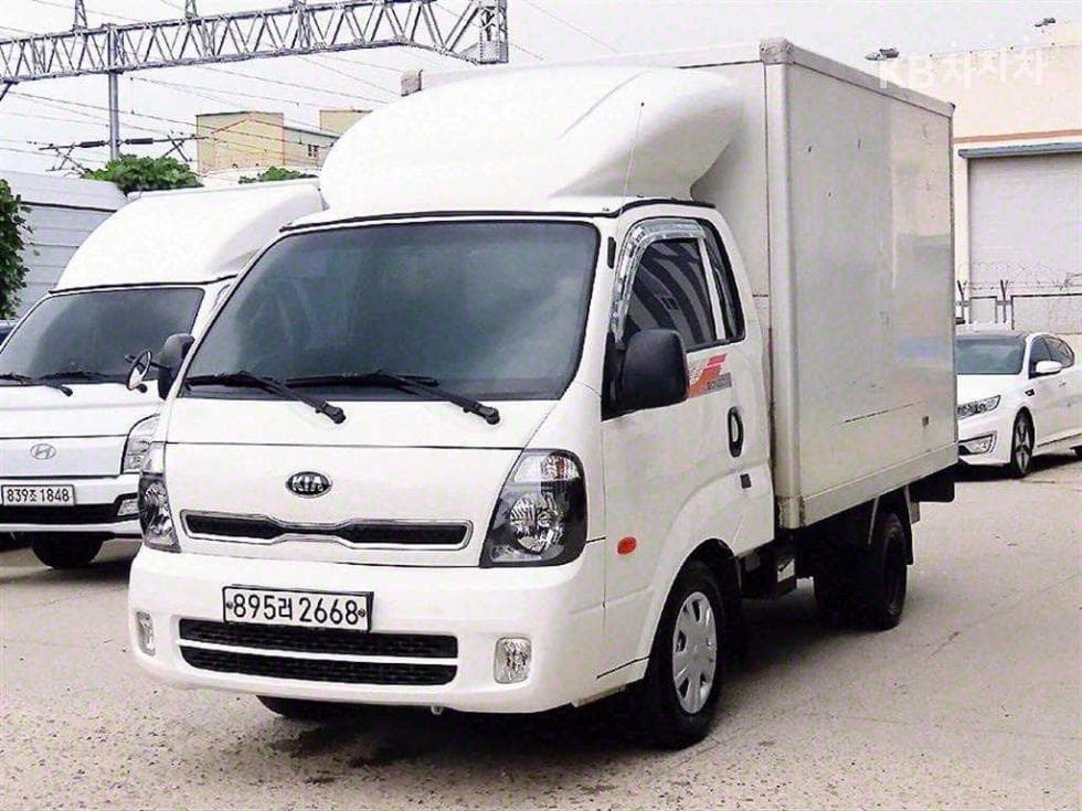 Kia Bongo3 1Ton Van Super Extended Standard King Cab Luxury - Image 1