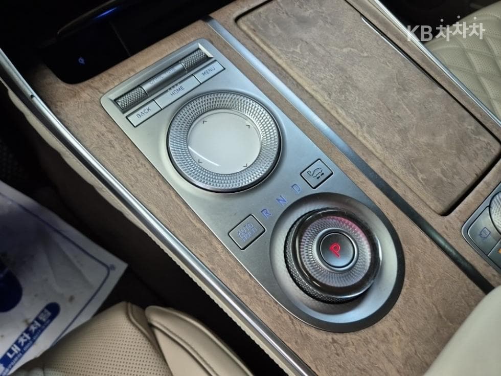 (114n9493)Genesis GV803.0 Diesel AWD - 8