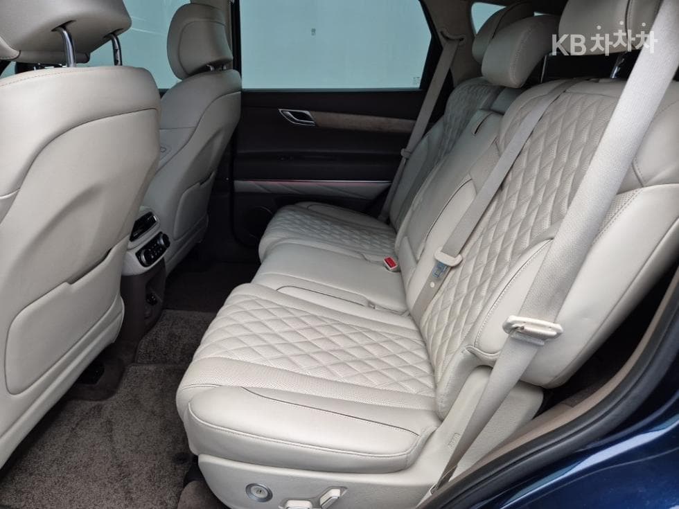 (114n9493)Genesis GV803.0 Diesel AWD - 12