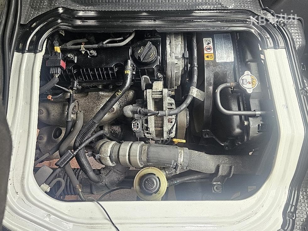 Киа Бонго 3 (лек)1 тон 냉동Товарна надстройка차 Удължено междуосие 표준형 Королевска кабина Лукс - 6