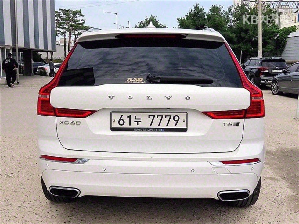 Volvo XC60T6 AWD 3.0 - 4