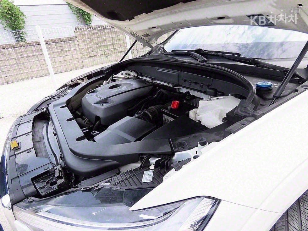 Volvo XC60T6 AWD 3.0 - 19