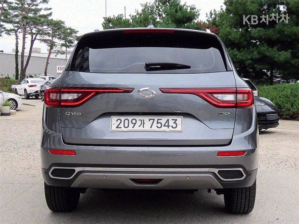 Renault Korea The New QM6 2.0 LPe 2WD RE Signature - Image 4