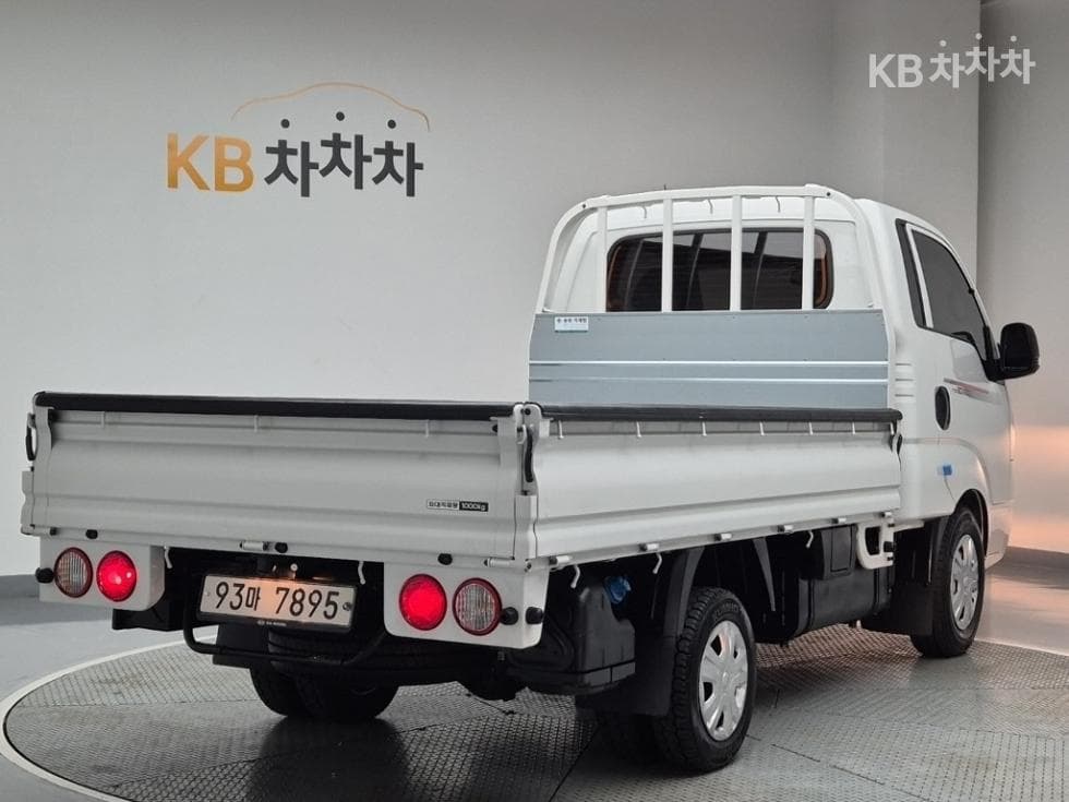 Kia The New Bongo3 1Ton King Cab Extra Long 2WD GLS - Image 3