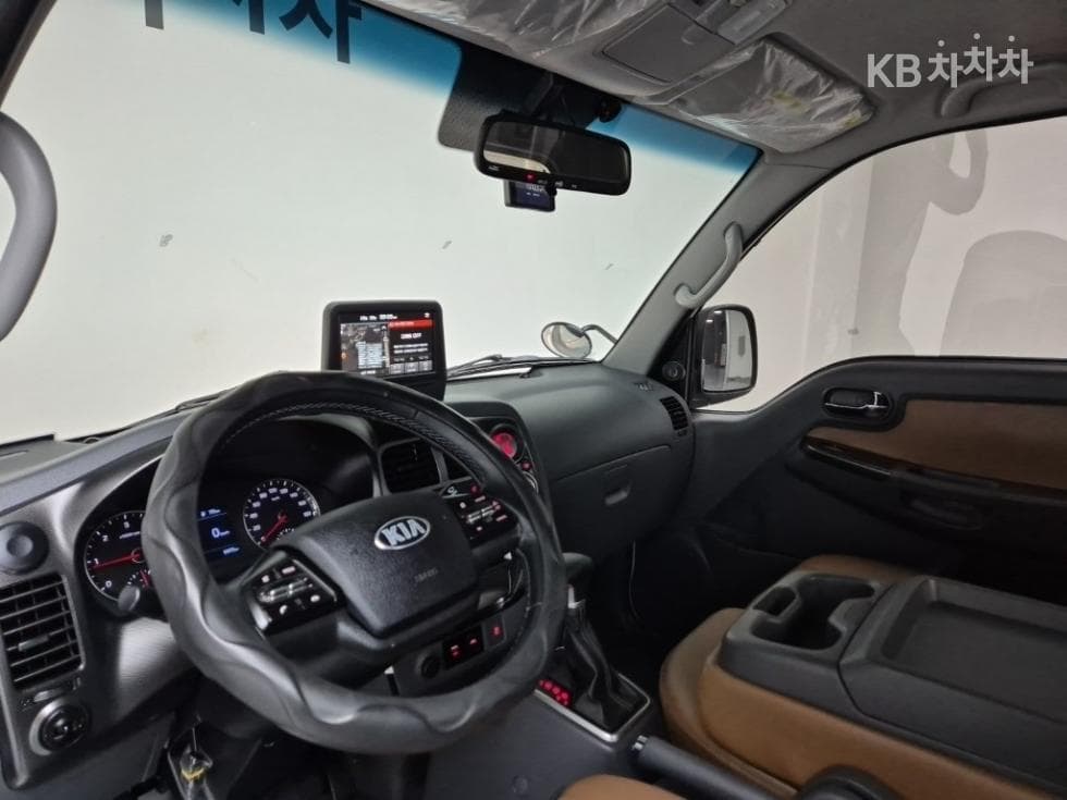 (93m7895)Kia The New Bongo 31Ton King Cab Super Extended 2WD GLS - 7