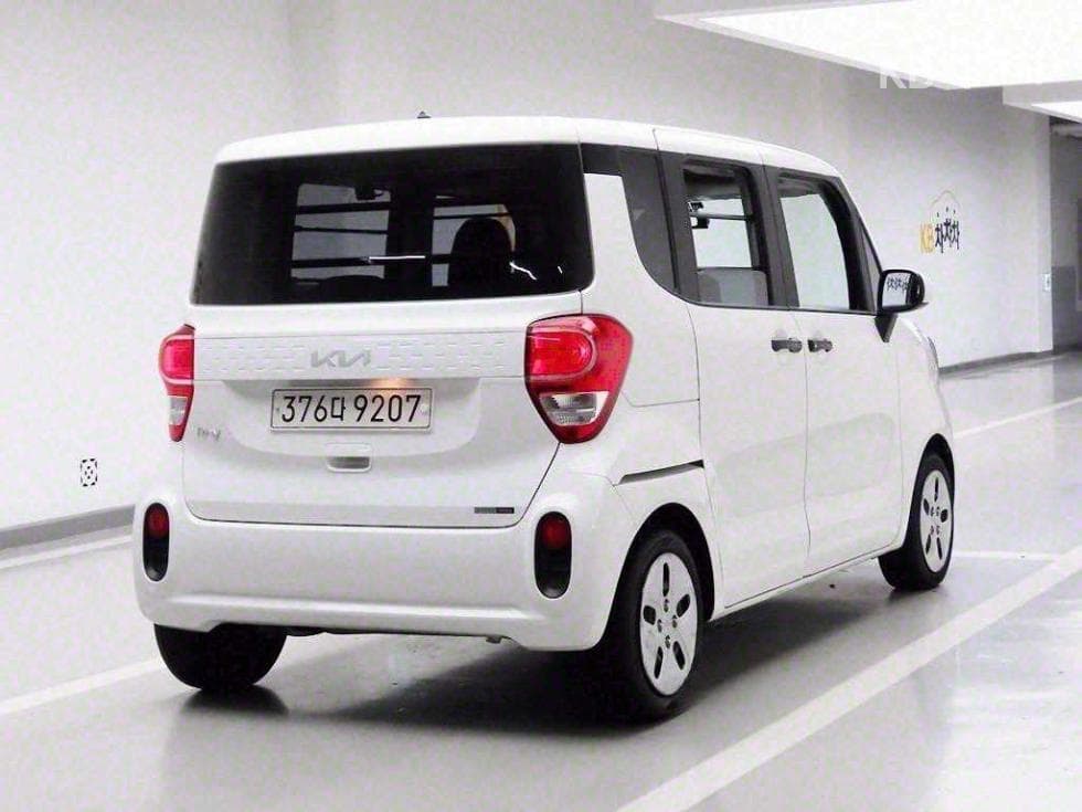 Kia The New Ray Van 1.0 Gasoline Van 2-Door Standard - Image 4