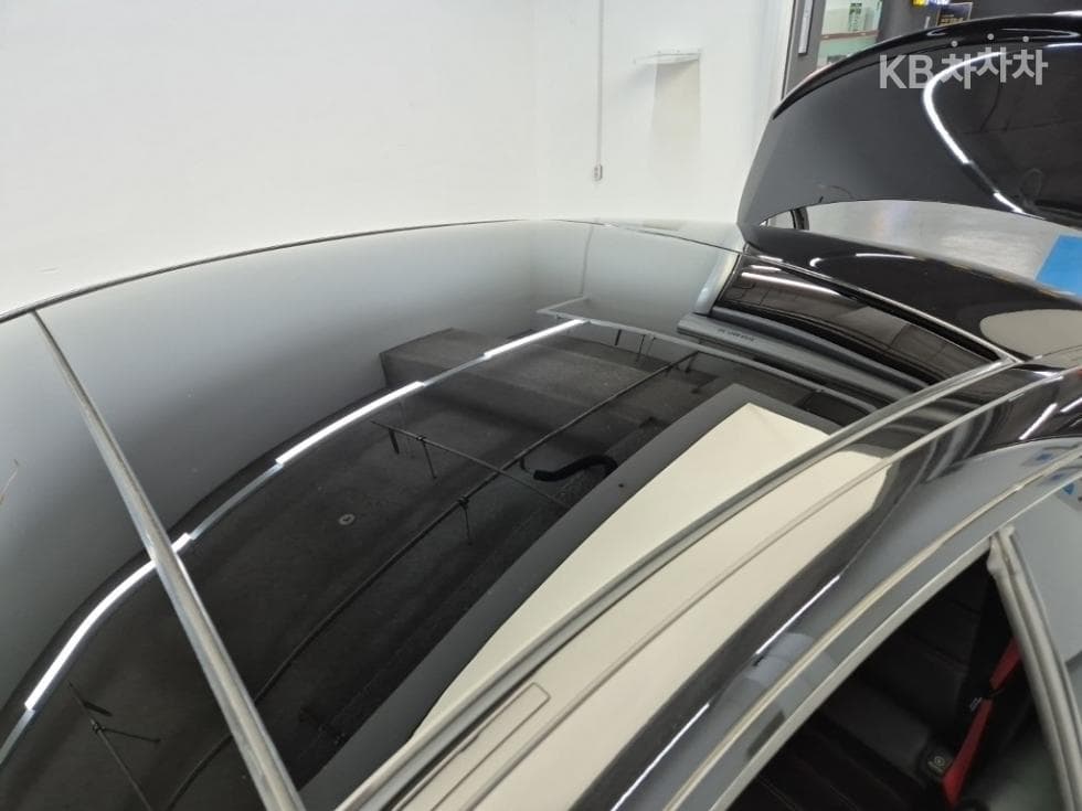 Mercedes-Benz E-Class (W213)E53 AMG 4MATIC+ Standard - 13