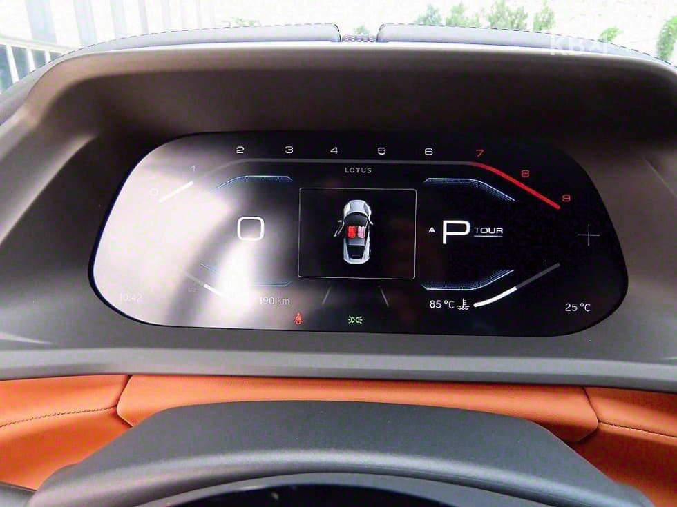 Lotus Emira2.0 Стандартен - 8