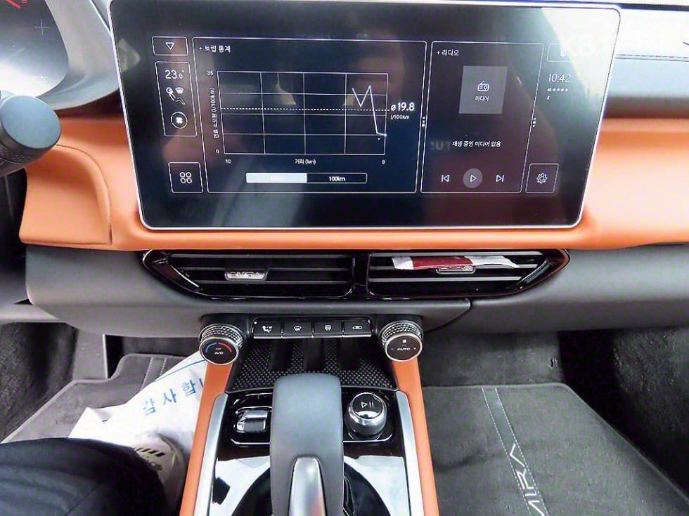 Lotus Emira2.0 Стандартен - 12