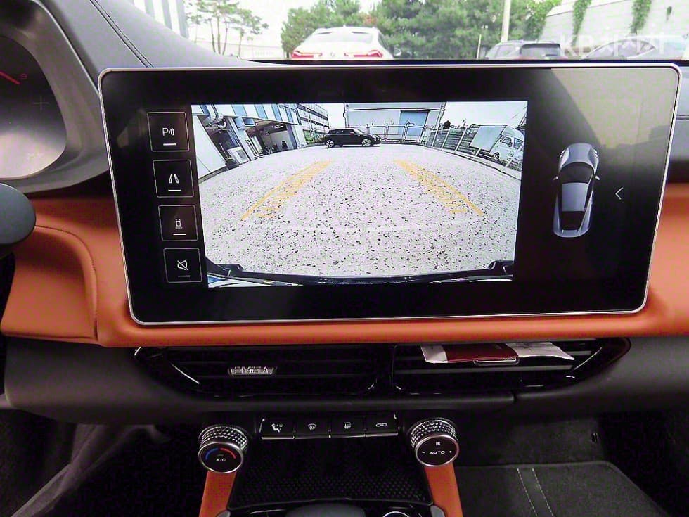 Lotus Emira2.0 Стандартен - 14