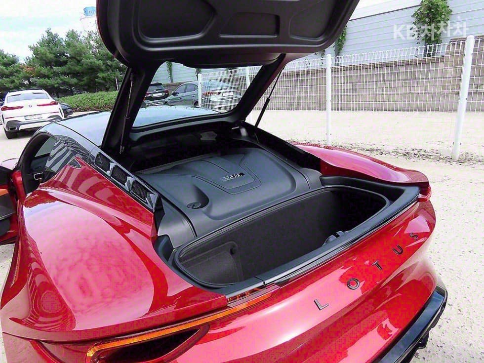 Lotus Emira2.0 Стандартен - 16