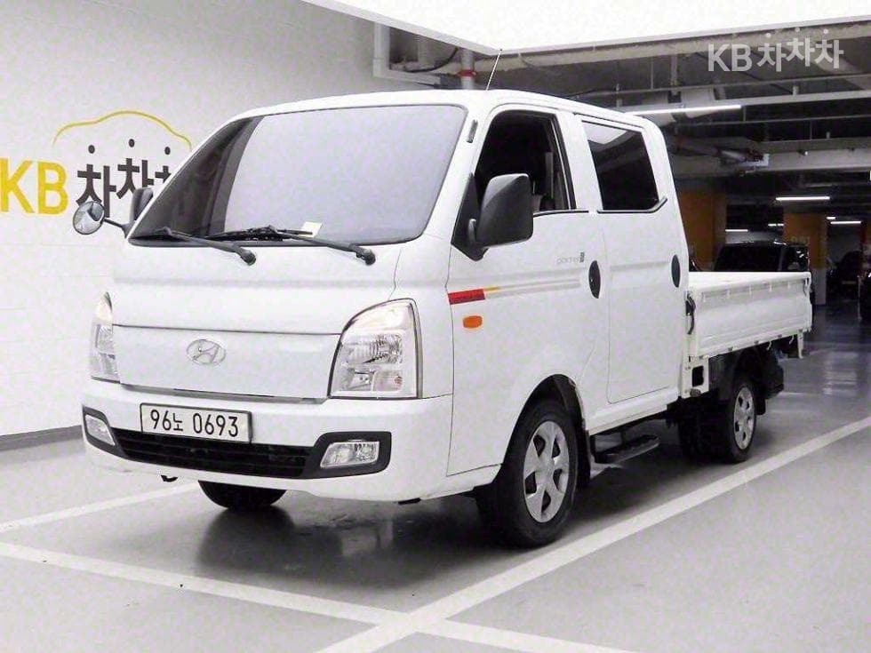 Hyundai Porter2 Extra Long Double Cab CRDi Modern - Image 2