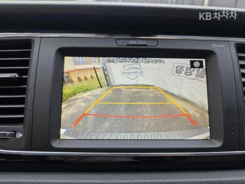 Киа The New (фейслифт) Канивал9-местен 2.2 Дизел Noblesse - 19