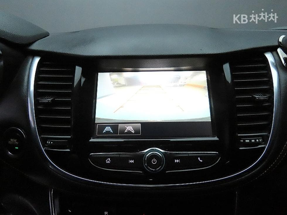 Джи Ем Корея The New (фейслифт) Trax1.6 Дизел 퍼펙트블랙 - 15