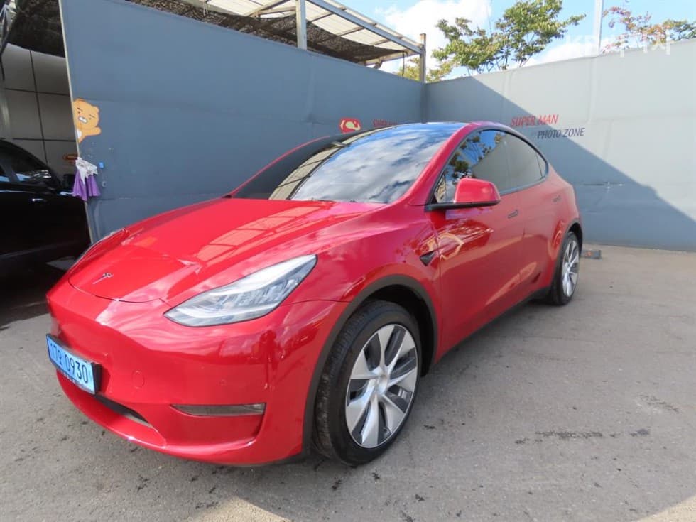 테슬라 Model Y Standard Range - Image 1