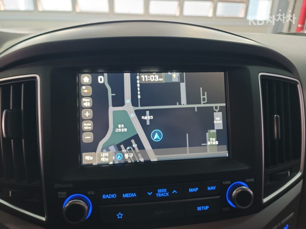 Хюндай The New (фейслифт) 그랜드 Star렉스Ван 5-местен Modern - 11