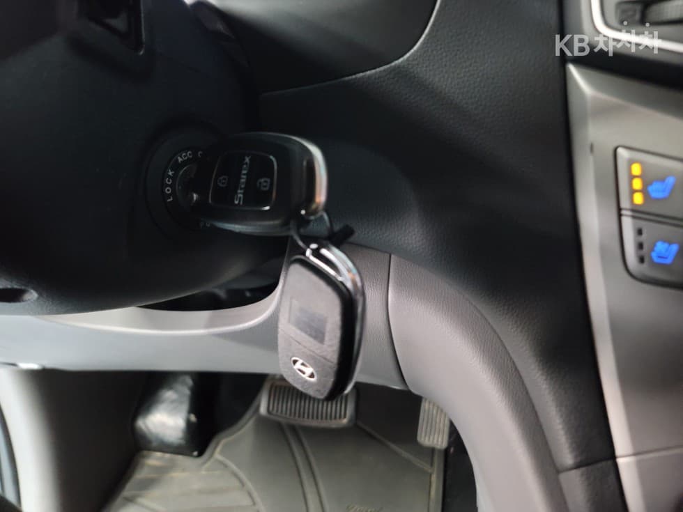 Хюндай The New (фейслифт) 그랜드 Star렉스Ван 5-местен Modern - 17