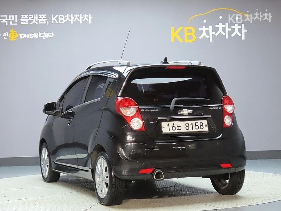 GM Korea Chevrolet SparkLT Standard - 4